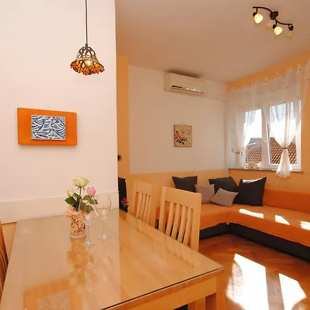 Apartment Marita *